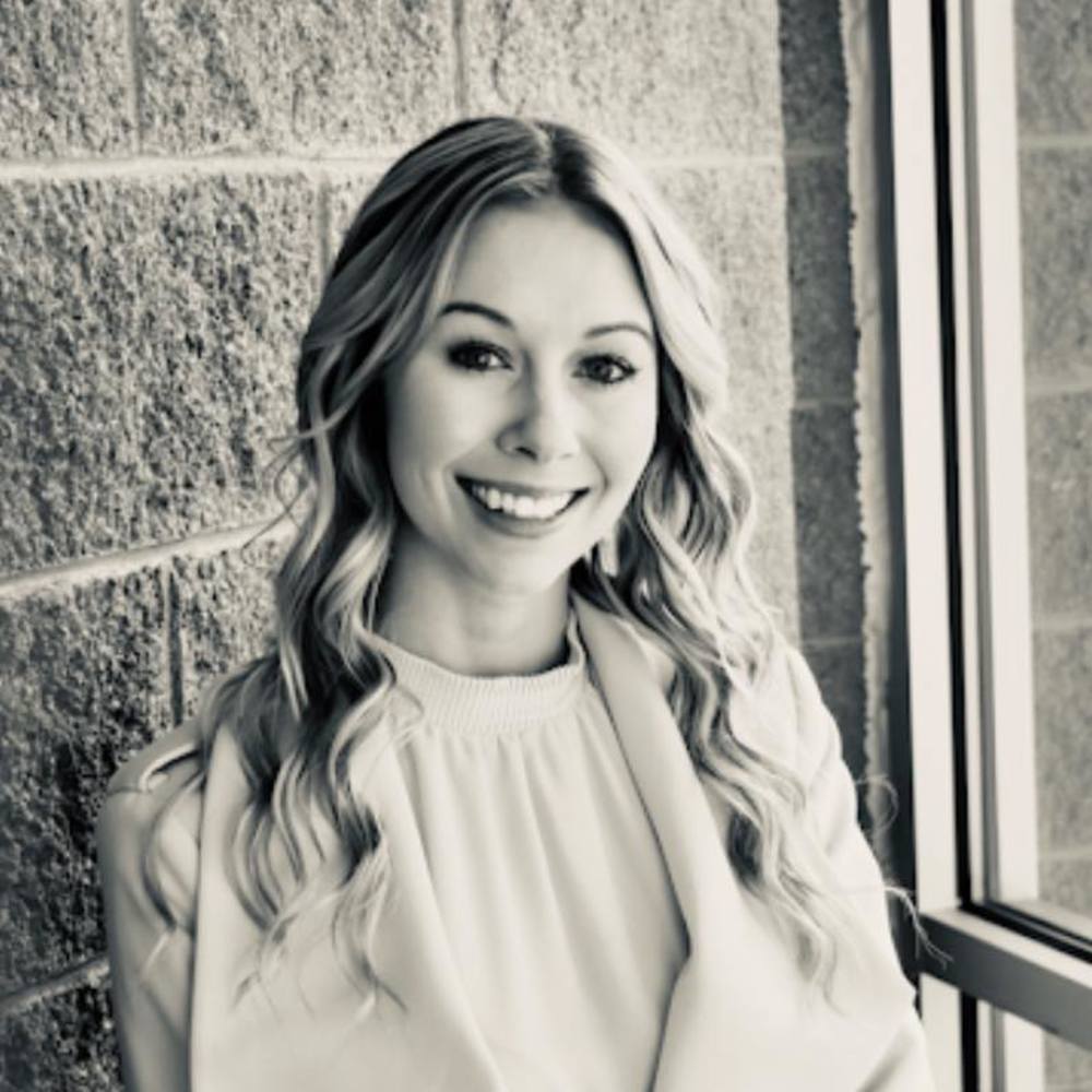 Meet your Posher, Alli